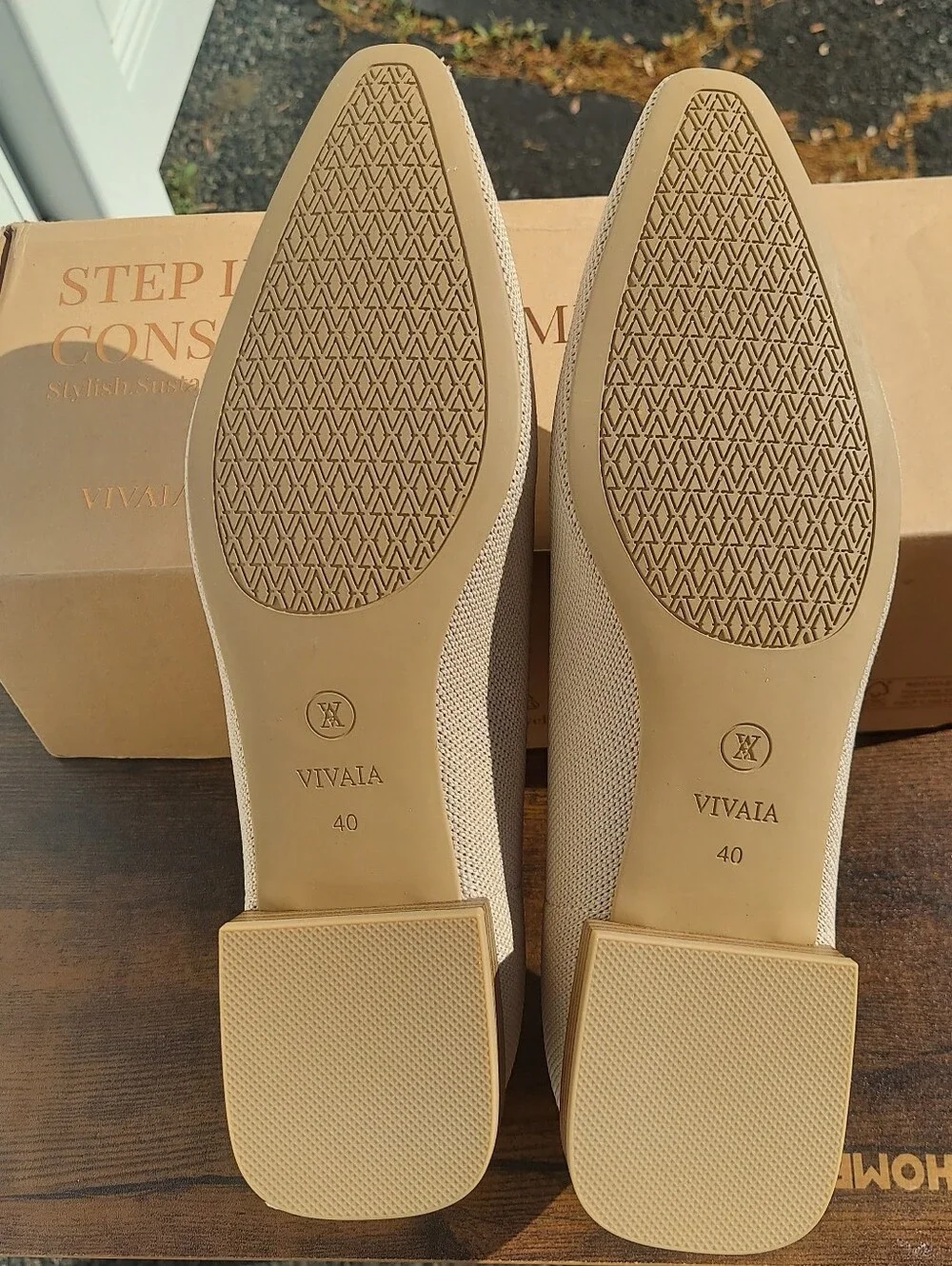 Vivaia Minnie Pro Almond Beige Knit Ballet Flat Womens Size 10 NWT Athleisure